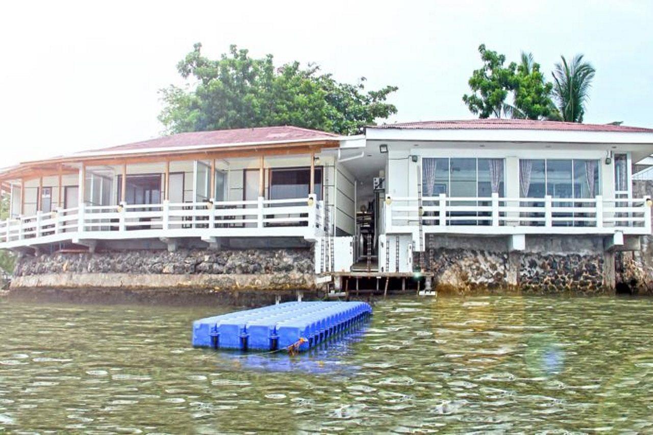 Bluefins Resort Мактан Экстерьер фото