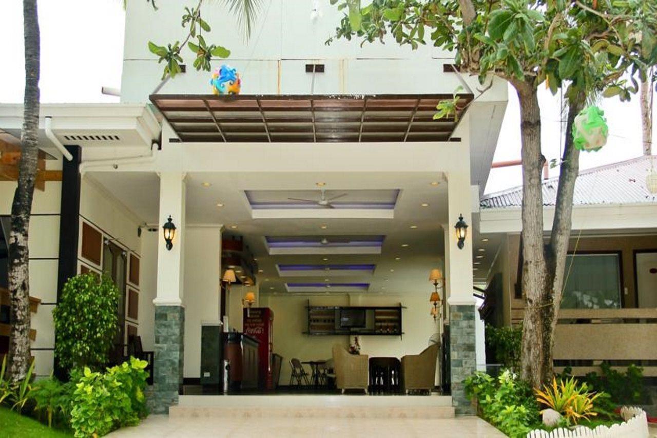 Bluefins Resort Мактан Экстерьер фото